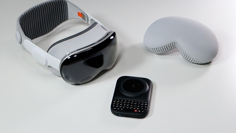 Vision Pro.00 00 16 04.still