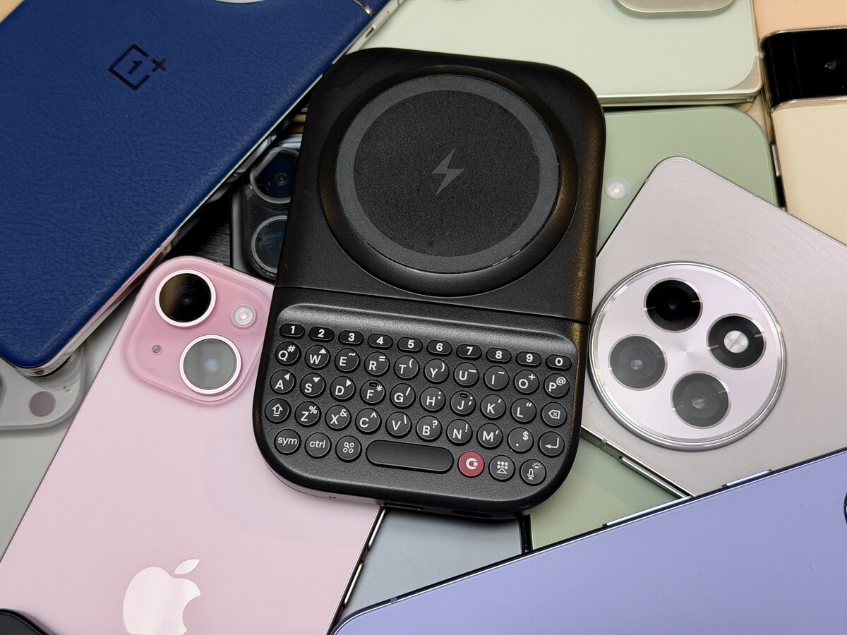 Which Phones is the Clicks Power Keyboard Compatible With? | Clicks