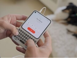 Add voice and data to Communicator with Clicks Mobile.